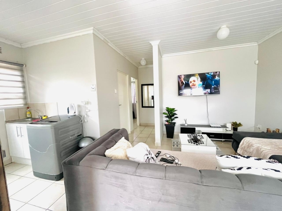 2 Bedroom Property for Sale in Amalinda Eastern Cape